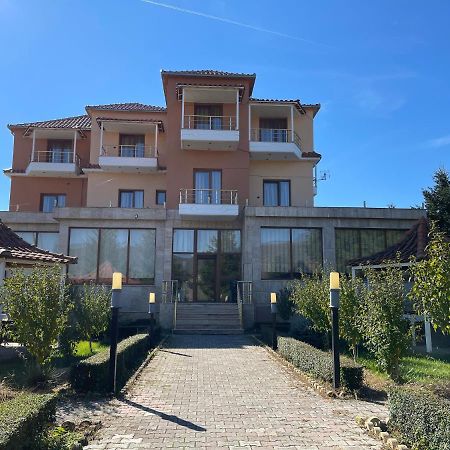 Hotel Paradise Bilisht Kültér fotó
